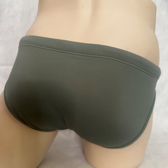 Addicted Pack Up Swimsuit Small 30 Gently worn Nylon/spandex no fabric tag - Picture 3 of 7